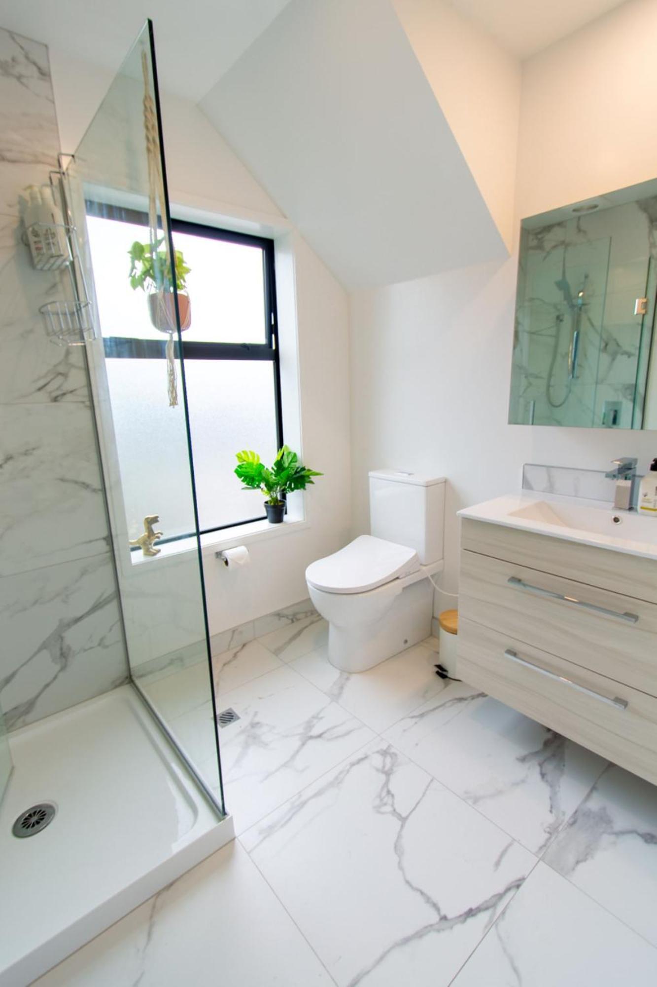 Gorgeous In Green - 2 Bed Central Oasis W/King Bed Christchurch Eksteriør billede