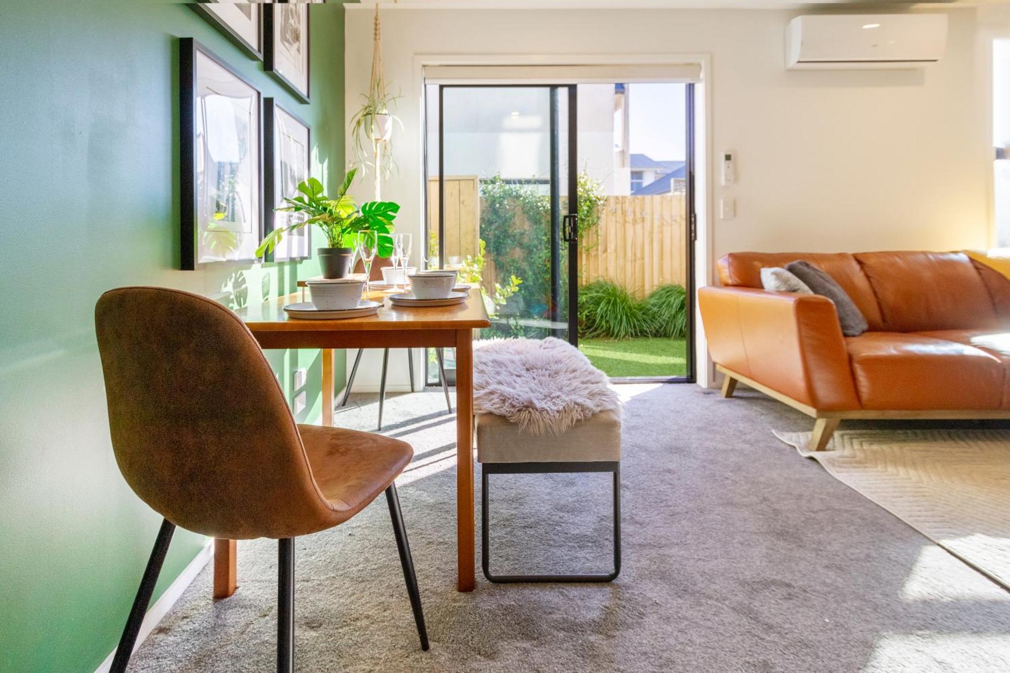 Gorgeous In Green - 2 Bed Central Oasis W/King Bed Christchurch Eksteriør billede